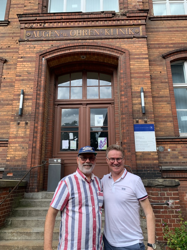 Sign Language Institute Canada (SLIC) tweet media