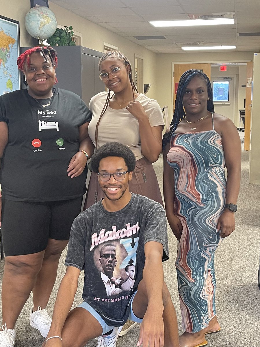 TroyMain_SSS's tweet photo. We had an amazing time welcoming new SSS participants and returning SSS participants during Meet and Greet. Let’s have a great semester!! https://t.co/AhsMUZ8F5u