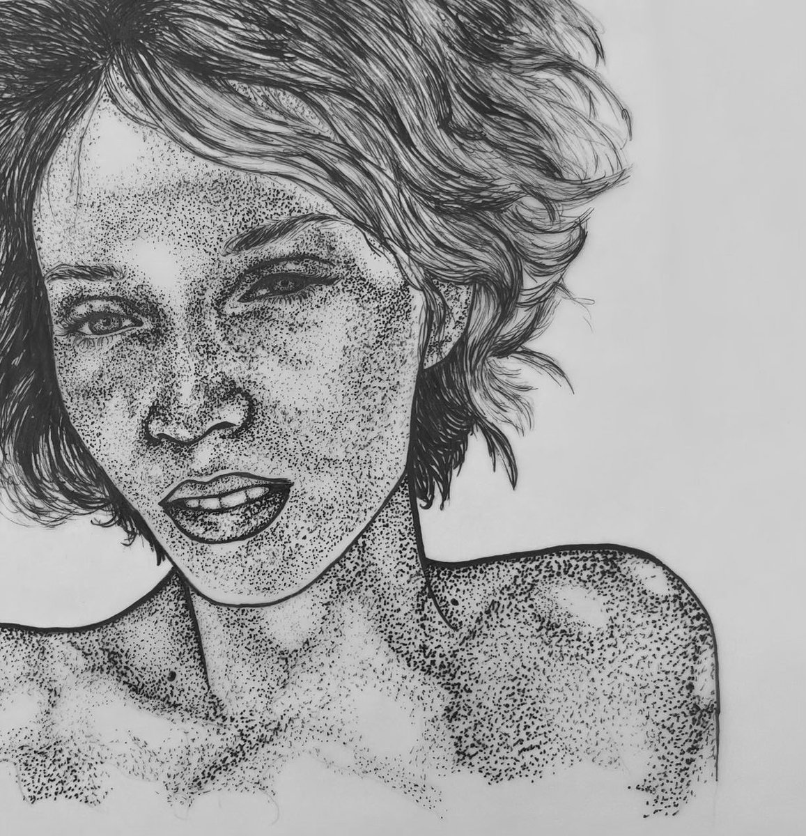 voldelash's tweet photo. Done a drawin of @mayahawke #therese #moss #mayahawke #sweettooth https://t.co/7AJGW3RgOI