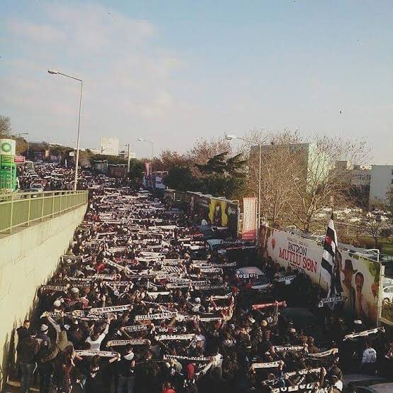 Adaletin olmadığı yerde elbet bir Beşiktaş atkısı açan olacaktır. #ElineKolunaSahipOlTff