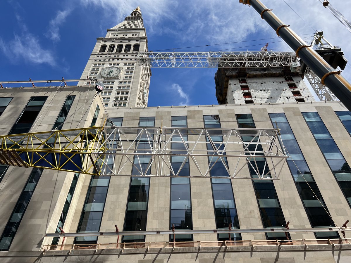 Another step closer! Erection at One Madison Avenue began on July 24th, and the tower crane is now erected. We look forward to seeing this 27-story expansion project continue to rise! . . . #steelconstruction #nyc #newyorkconstruction #nycskyline #steelfabricators