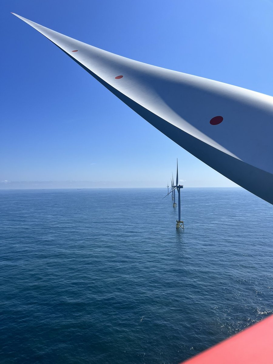 scotth008's tweet photo. Great day offshore with the East Anglia One team. Really grateful I took the opportunity to go offshore and experience what goes into the day to day work on an offshore wind turbine. https://t.co/y3nsKP3hpp