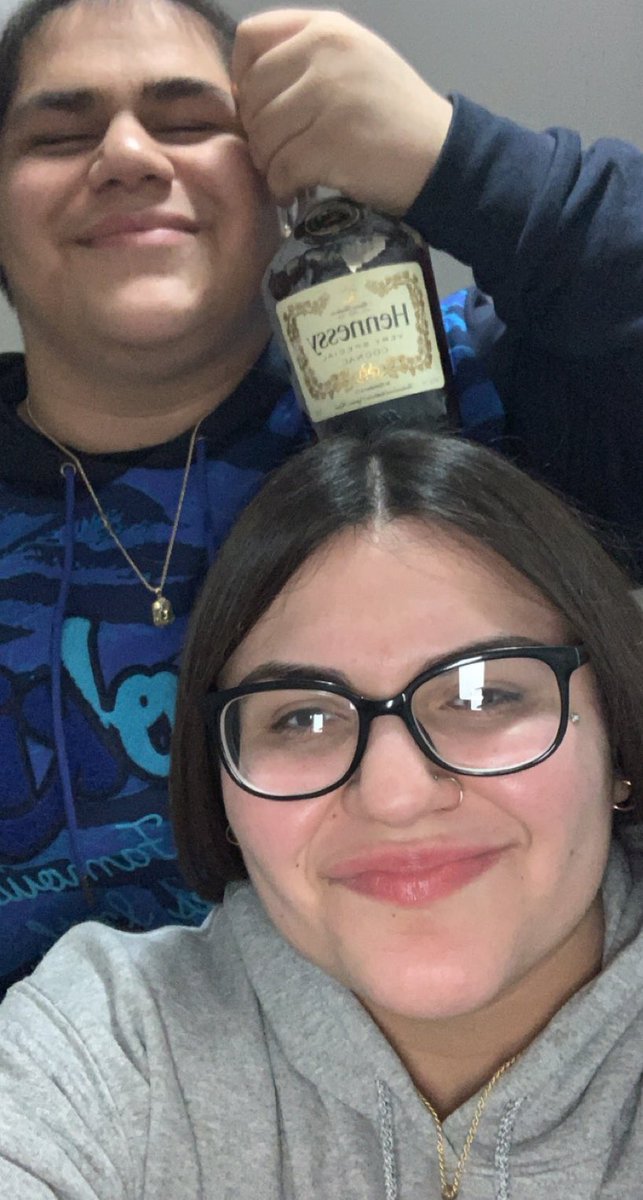 JoeyTheG00N's tweet photo. Hey everyone if you don’t know my sister been missing it’s been over 10 days and I miss her so much I wouldn’t wish this pain on anyone my family wants to get her known nationwide so that everyone Knows her so please can you use #findJolissaFuentes https://t.co/87V1dIK088