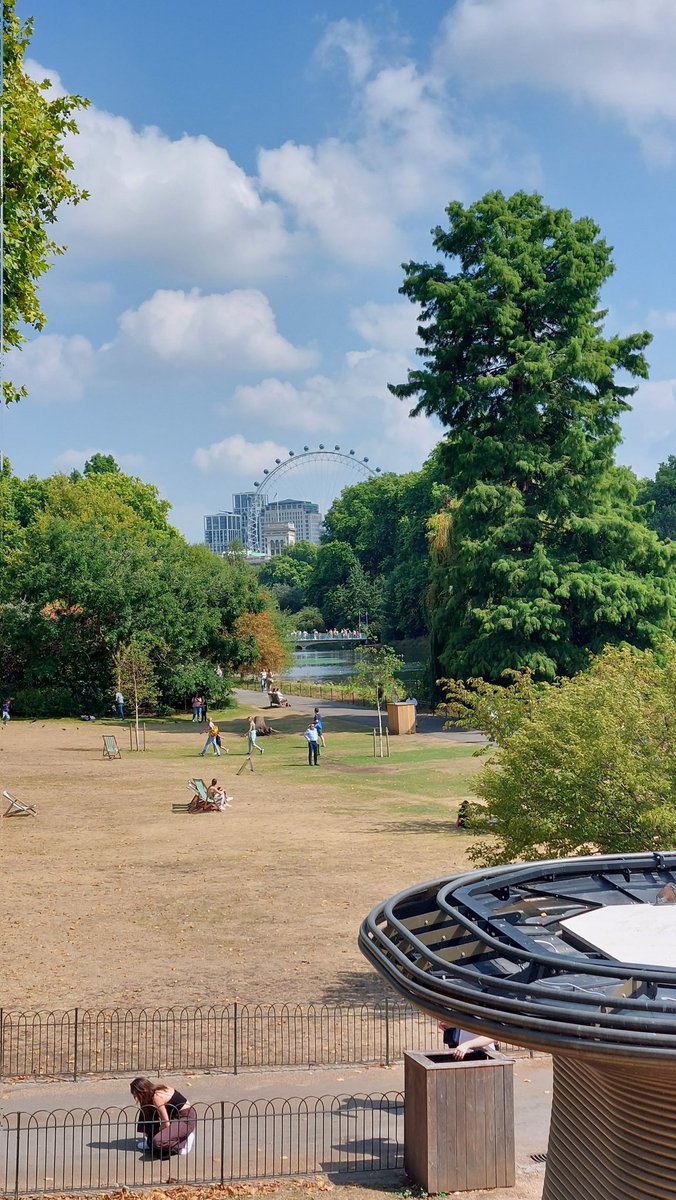 DontEverLetGo_O's tweet photo. London you are so #byutiful ❤️🥰🤩🇬🇧 https://t.co/ZfnfC961hY