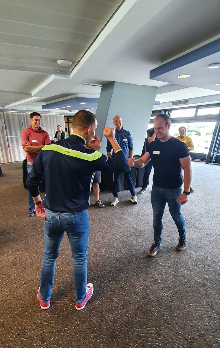 Future Leaders tweet media