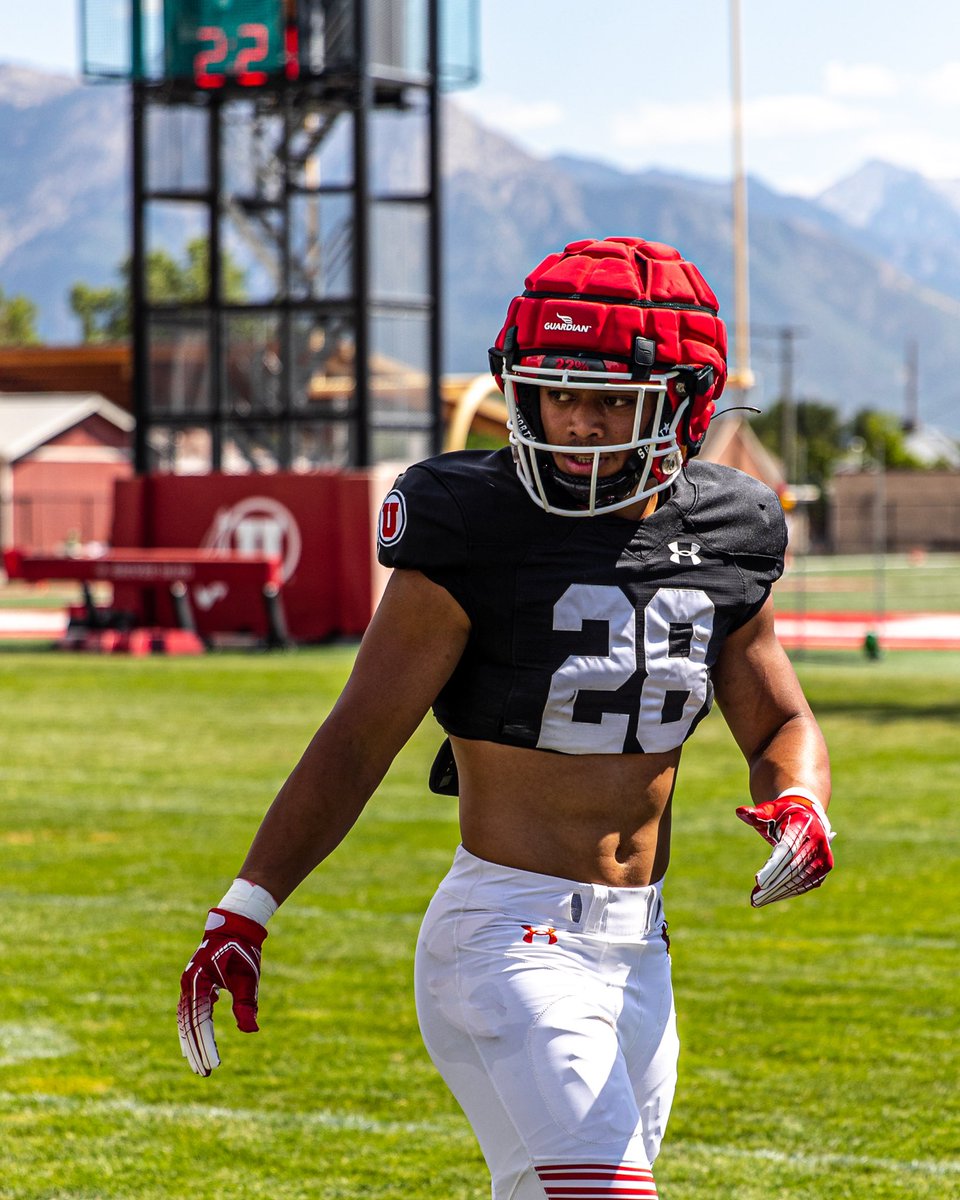 Utah_Football's tweet photo. Eᴠᴇʀʏ Sᴇᴄᴏɴᴅ Cᴏᴜɴᴛs ⏱ https://t.co/P6P6Zzqtab