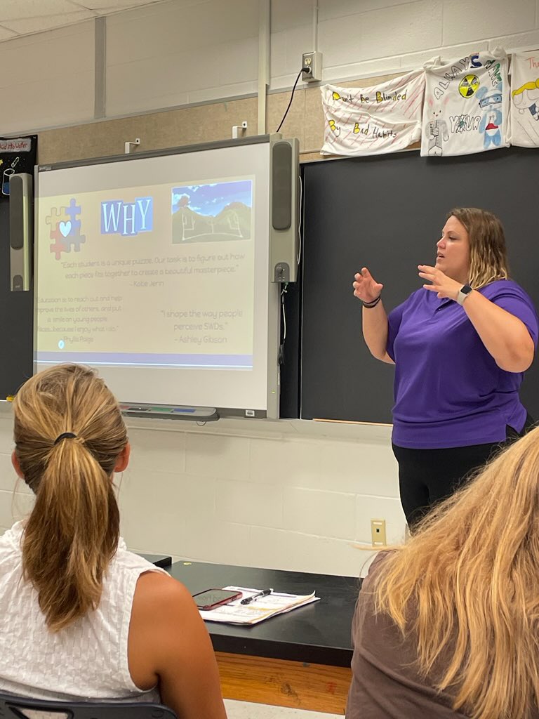 MsKJenn's tweet photo. Today I had the pleasure of presenting on the topic of Teaching Students with Disabilities at our district iNNOVATE conference! #NNPSproud #NNPSLead #innovate2022 #AimForImpact https://t.co/DivZTQVRMw