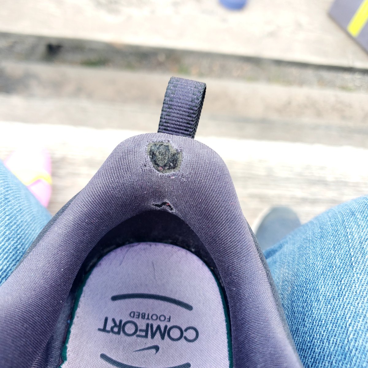 Photography_DP's tweet photo. Hey @Nike @nikestore @SportChek haven't even had these shoes a full year and already this is happening... on both shoes?! Never had a Nike shoe do this so quickly. This is not the Nike quality I'm used to 😒 https://t.co/zG4Wc0nD3J