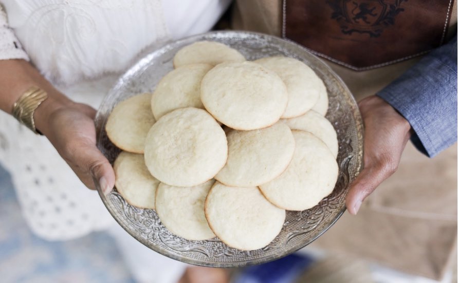 royal_treats21's tweet photo. Start your Saturday with homemade tea cake cookies. Check out our demo at Calvin's Bocage Market in Baton Rouge, LA on Saturday, August 27 from 10:00 AM to 2:00 PM. #RoyalTreats #teacakes #LouisianaProud https://t.co/E8oYa6mYoX