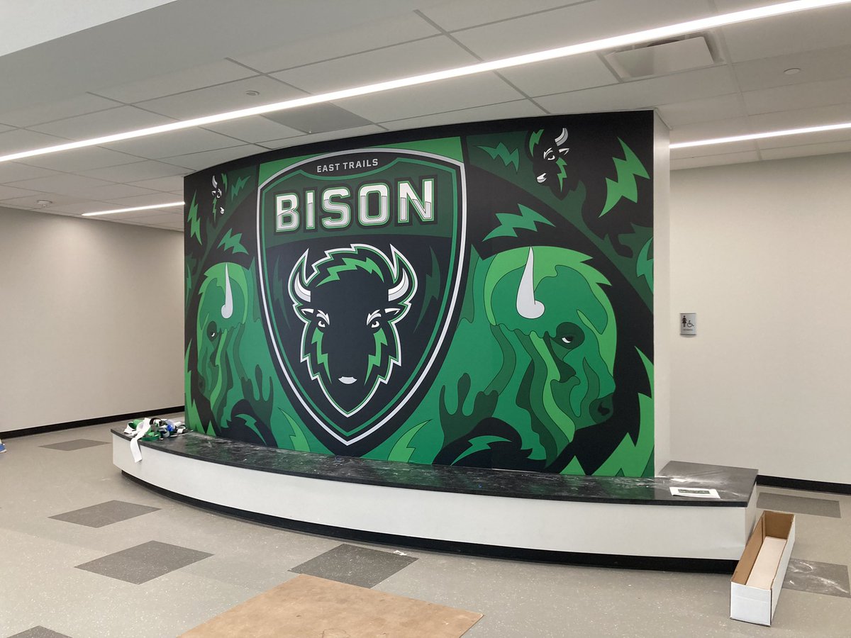 ETMSbison's tweet photo. New wall graphics going up to welcome our new 6th and 7th graders tomorrow. 🎉🎉🎉 #BisonPride #AmazingArtwork https://t.co/GjLkXpkX0y