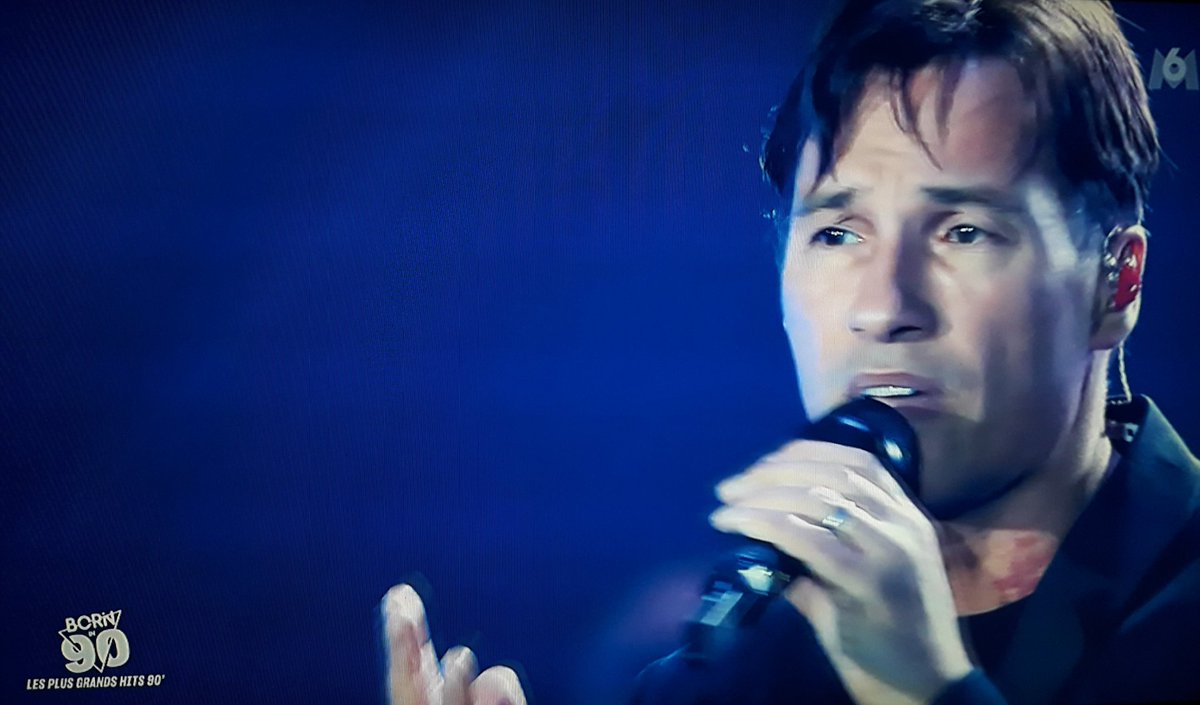 ViviFromFrance's tweet photo. .NOW ON TV!! What a surprise: the show @BORNIN901 actually on french TV @M6 tonight! Just to see one more time my loved #WorldsApart I will not go to sleep now... 😅🤣🎉💃🏼🔥 #M6 #BornIn90 with @iamNathanMoore @iamSteveHart & @calcooperwa Love you guys! Good night from France 🇫🇷😘 https://t.co/x5JxlsMi8m