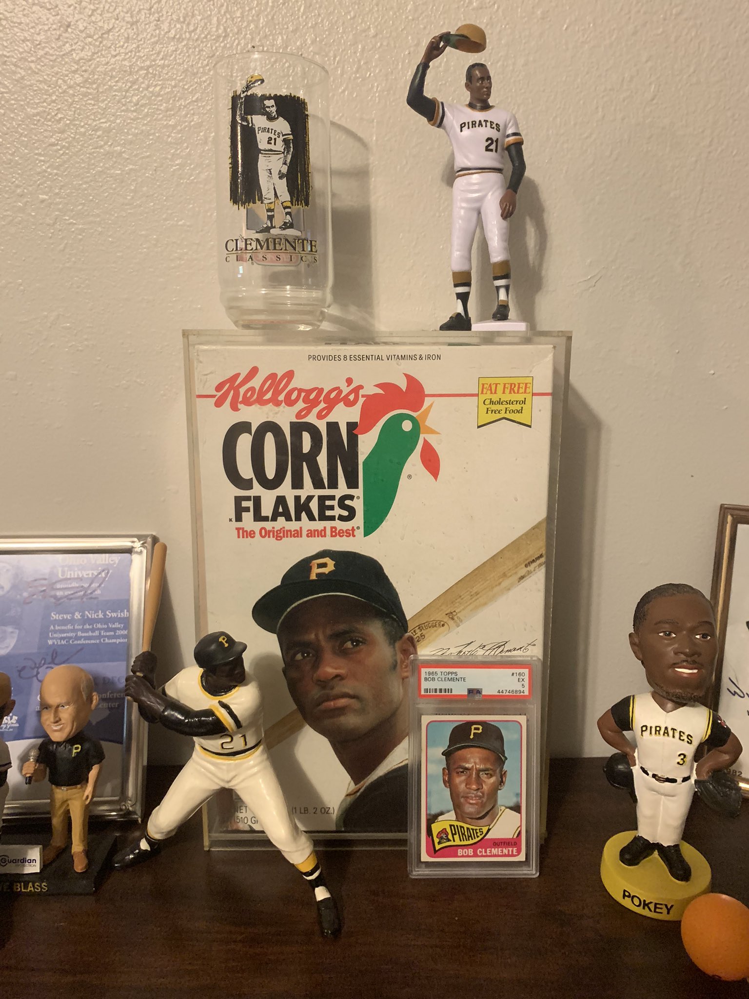 Happy birthday to The Great One Roberto Clemente 