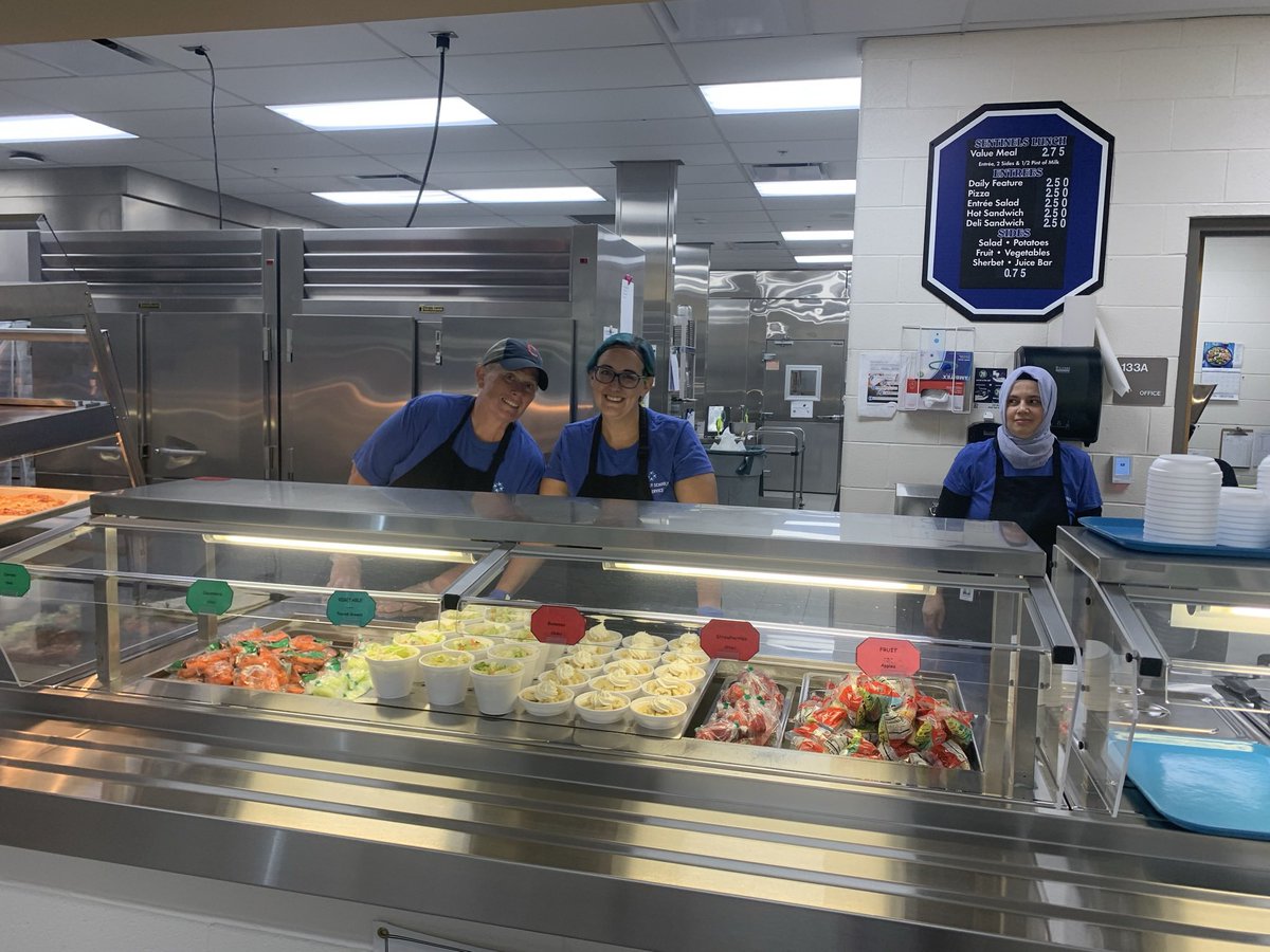 OLSDFood's tweet photo. Welcome back Olentangy!! We can’t wait to see you at breakfast and lunch!! #oneolentangy https://t.co/lse38jWSNO