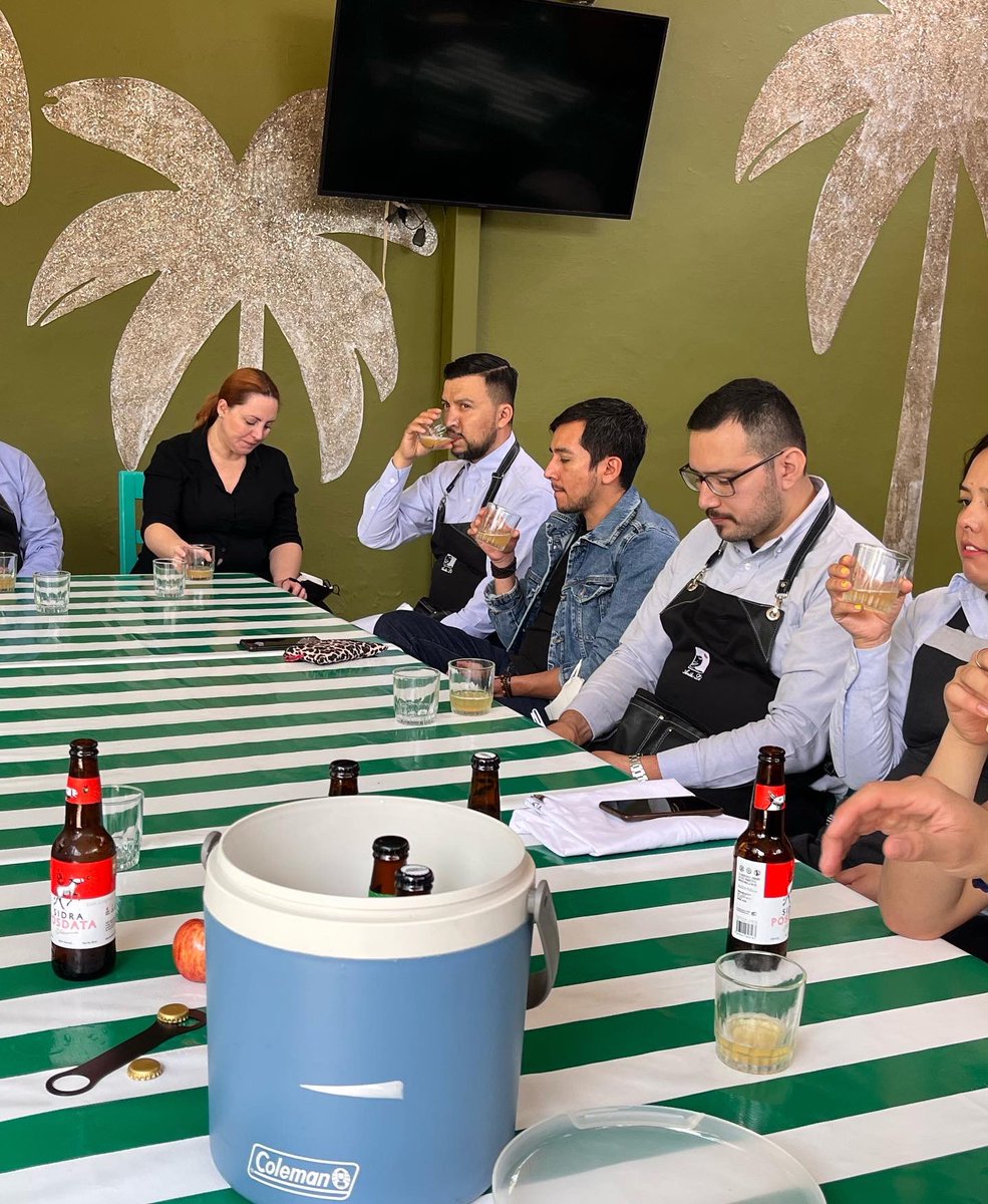 danielposdata's tweet image. En el ruedo (#Anitali por mucho uno de los restaurantes mas emblemáticos y bien llevados de @Guadalajara) @ilatinarest