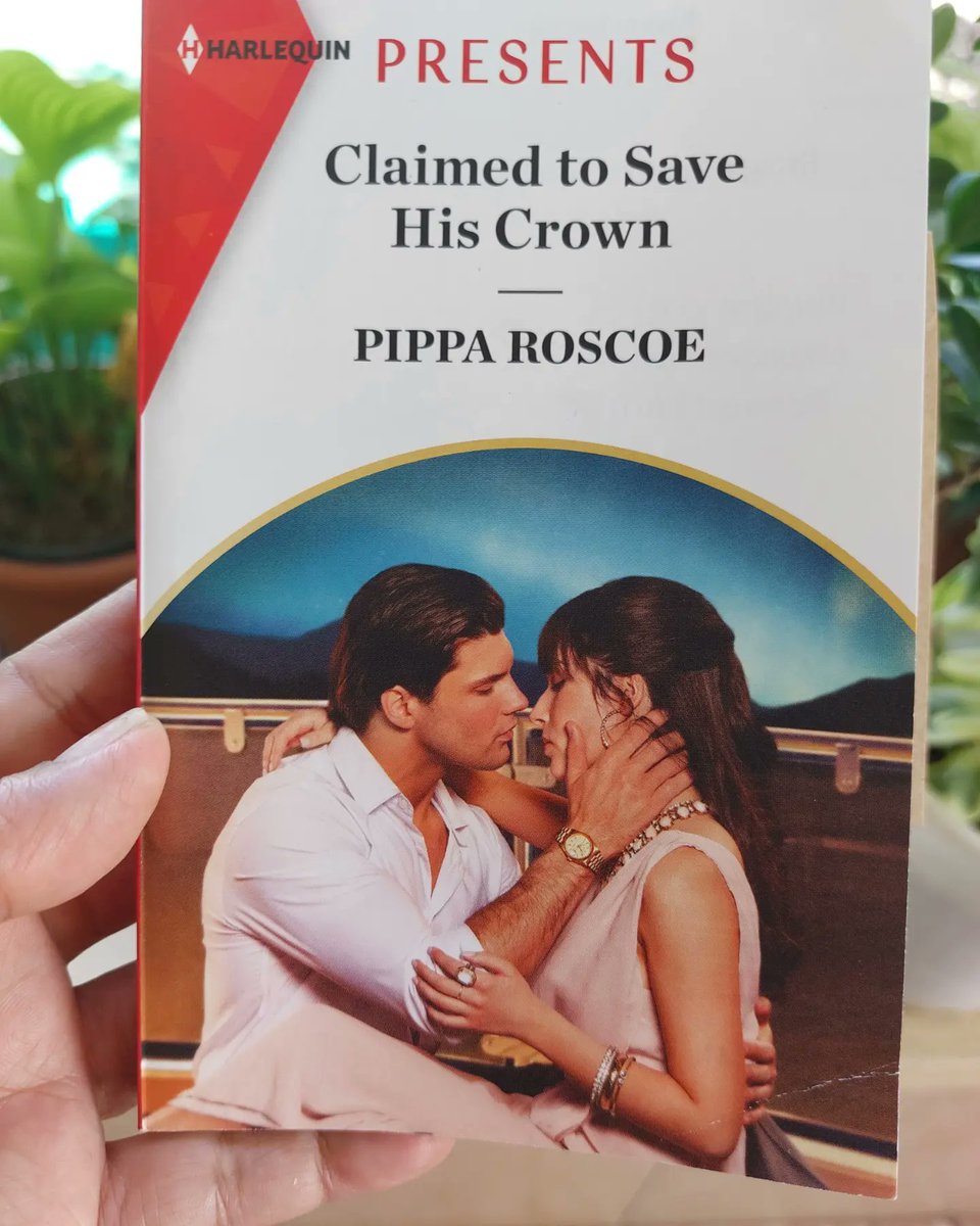 NasDean's tweet photo. I received "Claimed to Save His Crown" by Pippa Roscoe. 📖 📕 📘 📗 📓 📚 #inthemail #signedbook #Sept2022 #NewBook
Thank you ❤️  @PippaRoscoe  ❤️❤️❤️ https://t.co/yn7l7heuKp