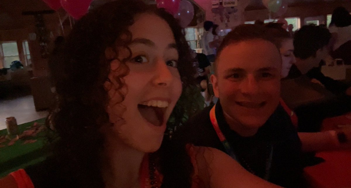 Currently Livin’ it up at Movement Launch Night! <a href="/BBYOInsider/">BBYO Insider</a> #AZABBGEXECS