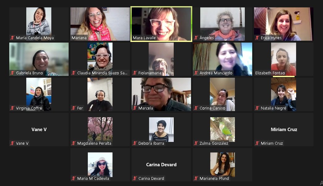 mujeres_psarg's tweet photo. Volvimos a encontrarnos en plenaria federal.
Aprobamos nuestro manifiesto y nos organizamos rumbo al 35° Encuentro Plurinancional #SanLuis 2022. 🔥
#LatimosJuntas y #MarchamosJuntas! 💪💜
Hasta que la dignidad y la igualdad se vuelvan costumbre ✊🌹 https://t.co/QRJi9JIOix