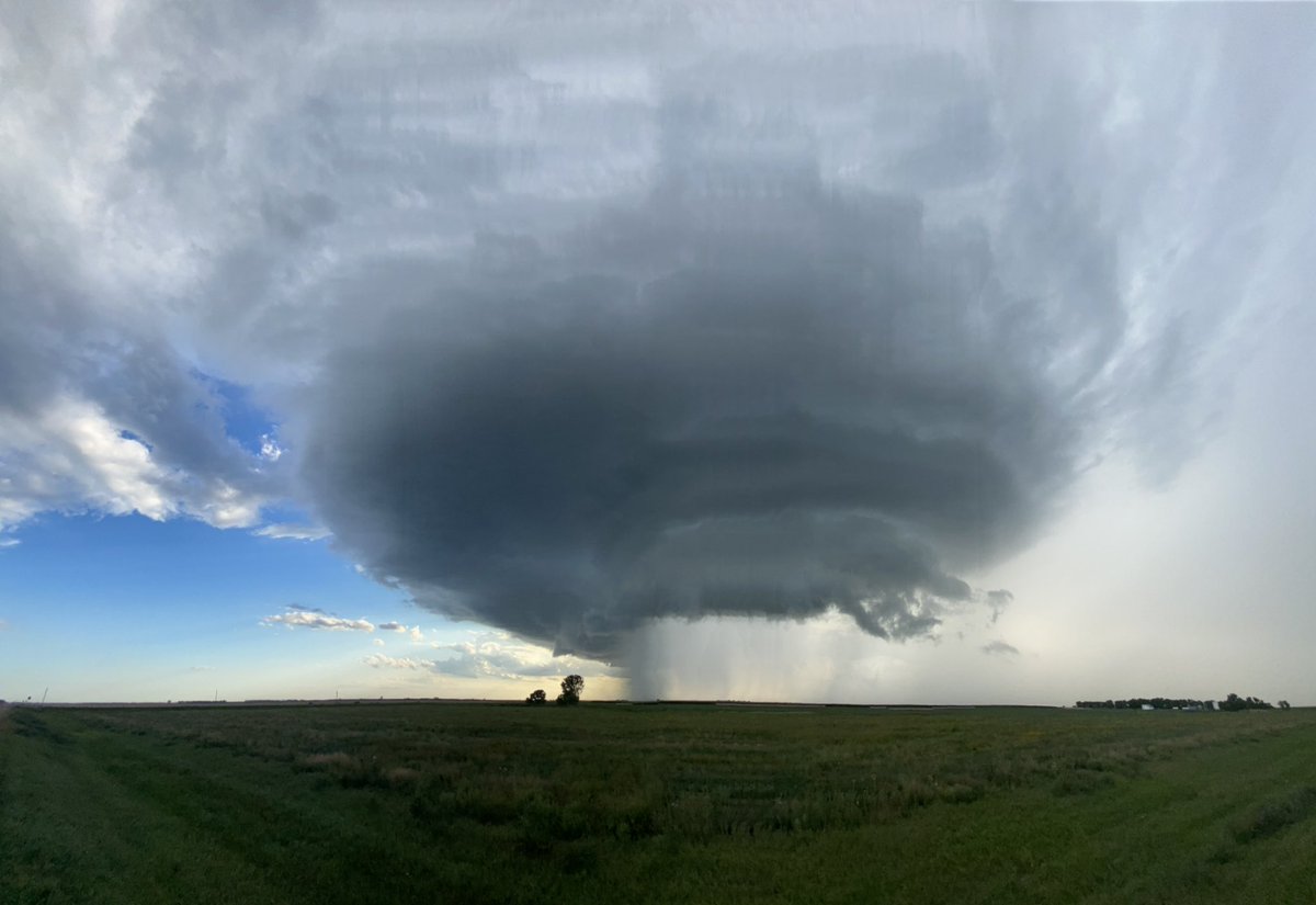 aresel_'s tweet photo. Oh my gosh! #sdwx https://t.co/aum3yZCsCU
