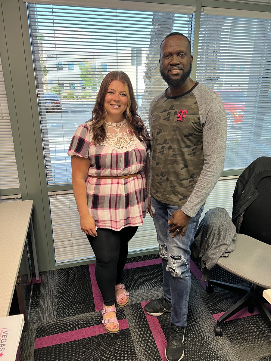 I have the best peer in the industry! When I started pathing to a Senior Manager I never imagined getting a partner like @ColumbusTMobile I appreciate his wisdom, passion, and drive he brings every single day. #lovemycareer #bestcoworker