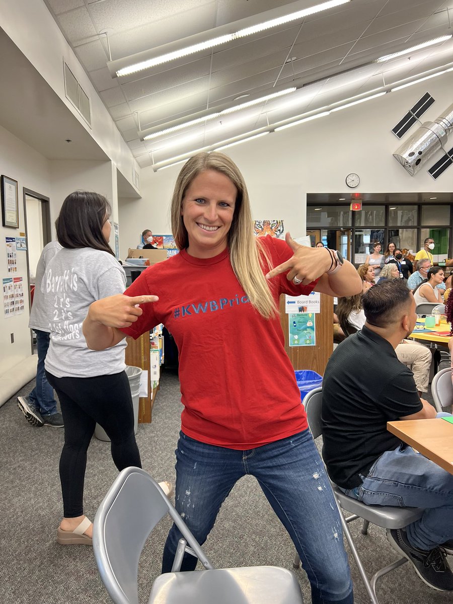 Barrett teachers Back to School activities, meetings and community scavenger hunt with some staff RTB: Returning to Barrett <a target='_blank' href='http://search.twitter.com/search?q=KWBPride'><a target='_blank' href='https://twitter.com/hashtag/KWBPride?src=hash'>#KWBPride</a></a> <a target='_blank' href='http://search.twitter.com/search?q=SchoolSpirit'><a target='_blank' href='https://twitter.com/hashtag/SchoolSpirit?src=hash'>#SchoolSpirit</a></a> <a target='_blank' href='https://t.co/XEqgHVlMjD'>https://t.co/XEqgHVlMjD</a>