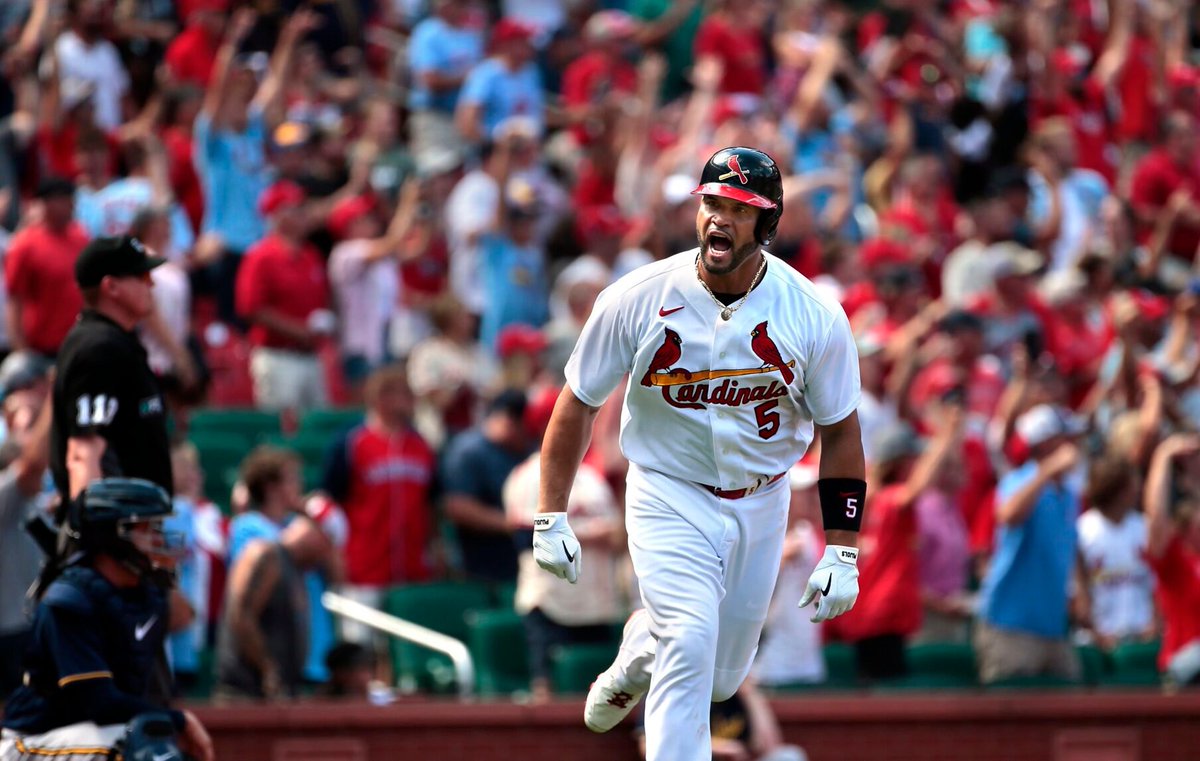 ⚾ As the Major League Baseball season enters the home stretch, fans of the St. Louis Cardinals rely on @STLPinchHits to stay up to date on their favorite team. Click here to learn more: stlpinchhits.com