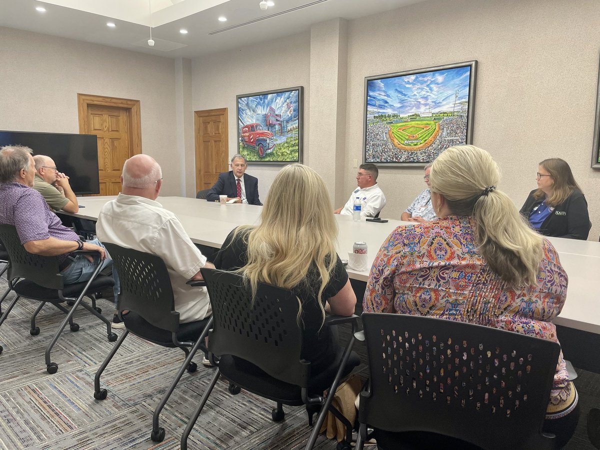 JohnBoozman's tweet photo. Business leaders in Springdale shared with me how inflation, higher gas/diesel prices and labor shortages are squeezing operations and inflicting tremendous pain on employees & customers. I appreciate their feedback that confirms what we’ve been hearing all week. #BustingMyBudget https://t.co/OqJAR3FQ1Q
