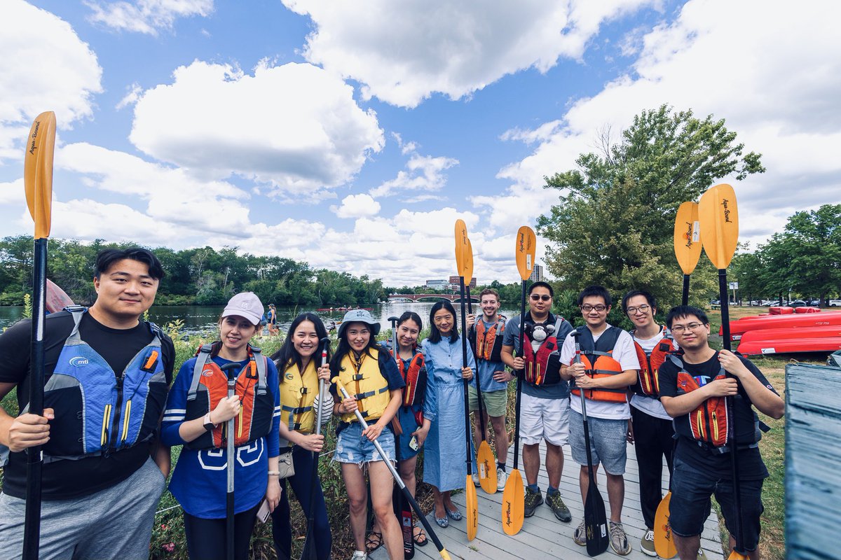YYanglab's tweet photo. The annual Yang Lab canoeing party at the Charles River is a great way to welcome our new lab members: Drs. Congyu Yu, Xinchen Wu, Guoyan Liang and summer student Chance Bowman https://t.co/c8f9zXpH5T