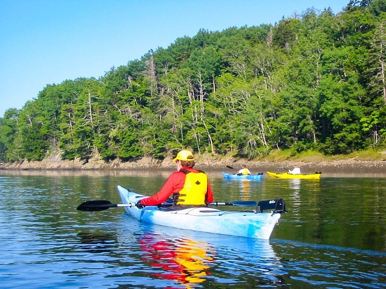baysidecottages's tweet photo. Come paddle the Sissiboo River with an amazing kayaking adventure from nearby Hinterland Adventures & Gear. It’s yours, when you stay a week at Bayside. Call for details at 902 837 5353.
#whalewatchingtour #visitnovascotia #bayoffundy #digbyarea #agiftfromBayside #kayakingtour https://t.co/aVq9NxFo6Q