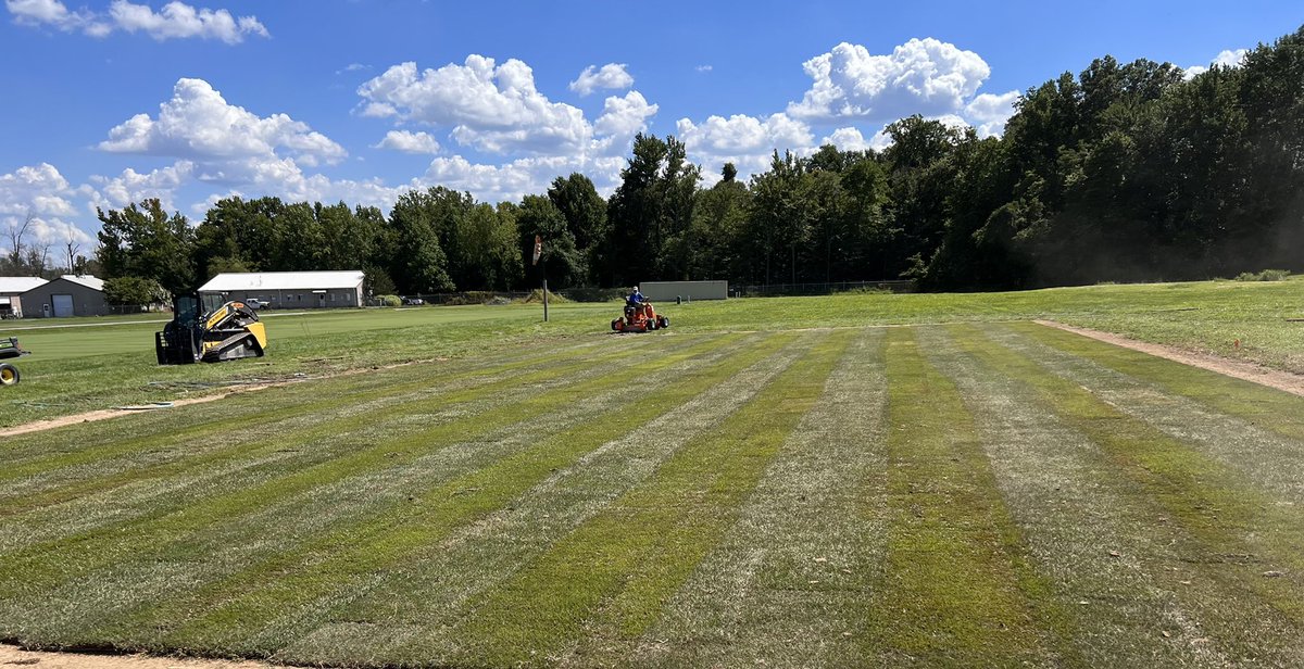 We established a new zoysiagrass area in our farm today. Special thanks to @sodmd for donating and delivering the sod and of course all of the UMD Turfgrass Program crew who made this happen.@gjrinehart @ShravyaPeddiga1