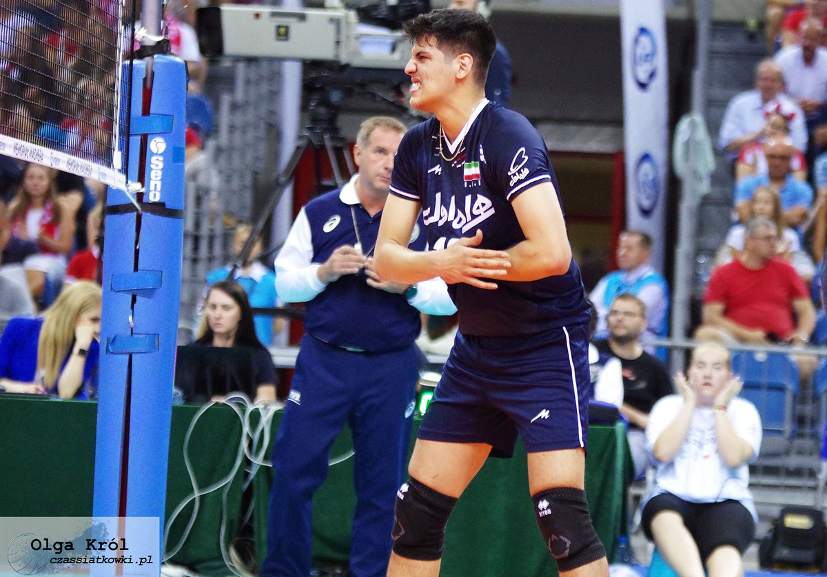 CzasSiatkowki's tweet photo. 📷 #Wagner2022 
🇵🇱@PolskaSiatkowka - 🇮🇷@Iranvolleyball 
👇
https://t.co/bKDbXyYpQ6 https://t.co/CrJjyW0mrH