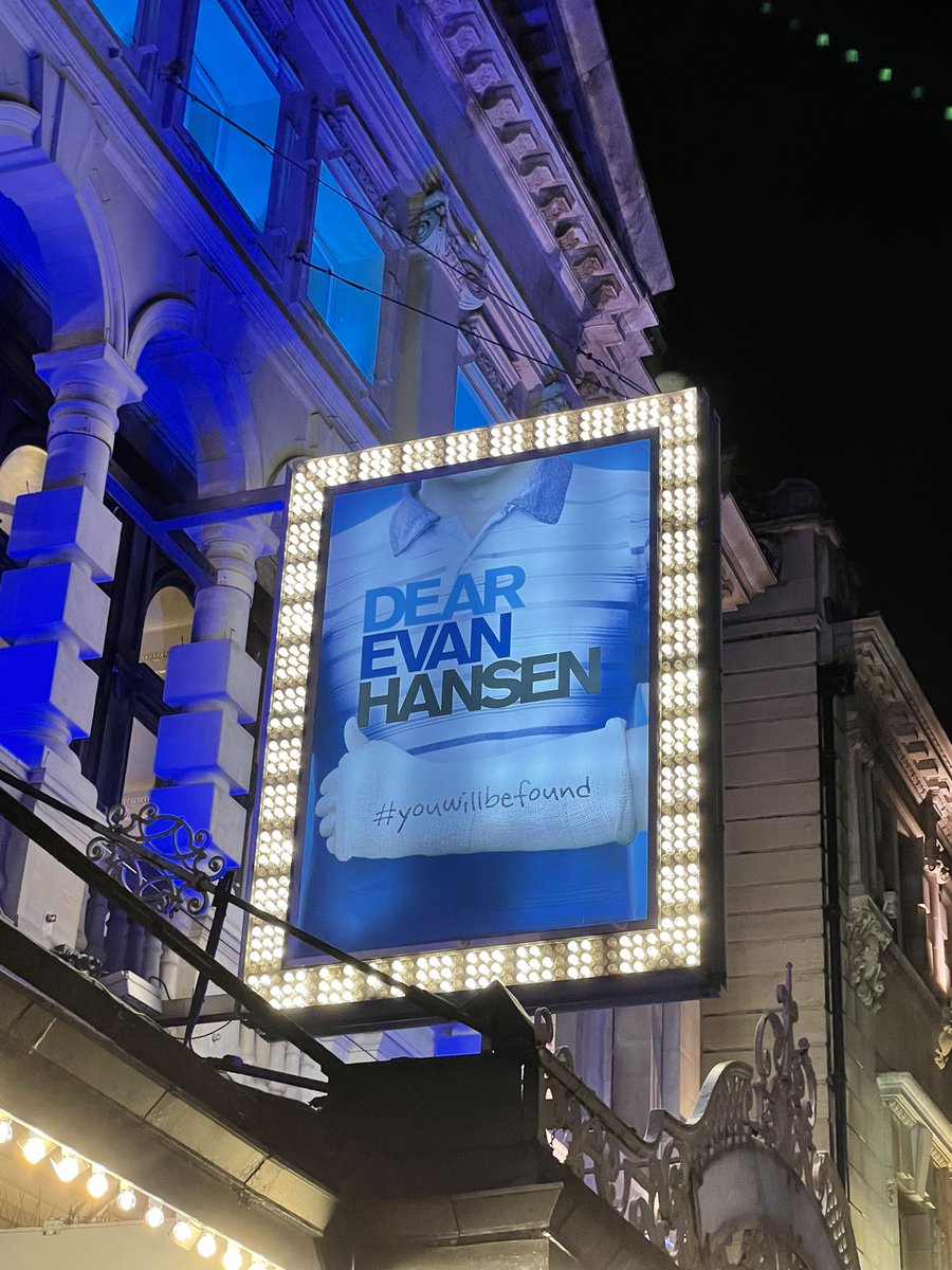 Saw Dear Evan Hansen for the second time last night and was completely blown away by it all over again.

What an incredible show - I’ve been singing along to the soundtrack all day!

It’s ending in October so, if you haven’t already seen it, you need to go!