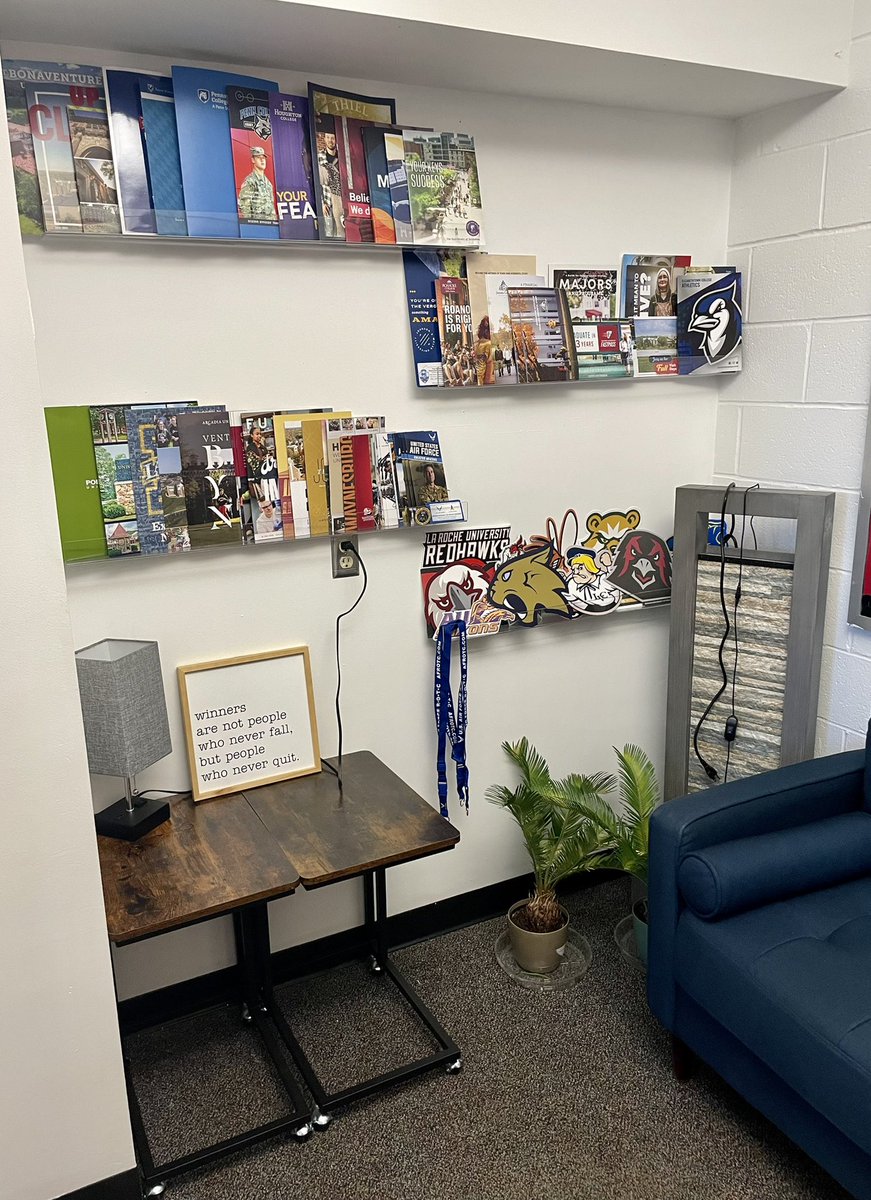 Dr. Lorson (Flook) tweet media