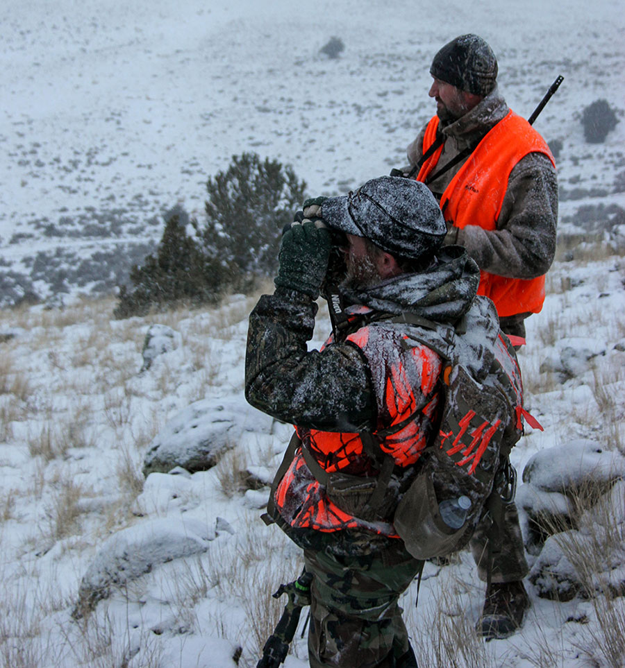 GunUp's tweet photo. 6 Ways To Ruin A Guided Hunt - GetZone https://t.co/rGMt6mOGxc #hunting #guidedhunts #huntinglife https://t.co/CPAXXje08P