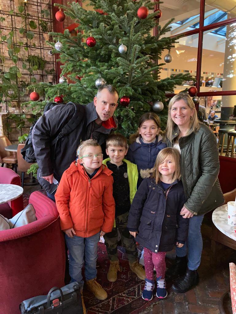 Happiest birthdays to our favourite Twins!!! <a href="/DoctorChrisVT/">Chris van Tulleken 🏳️‍🌈</a> <a href="/xandvt/">Dr Xand van Tulleken 🏳️‍🌈</a>  hope it’s been a magical day!!!