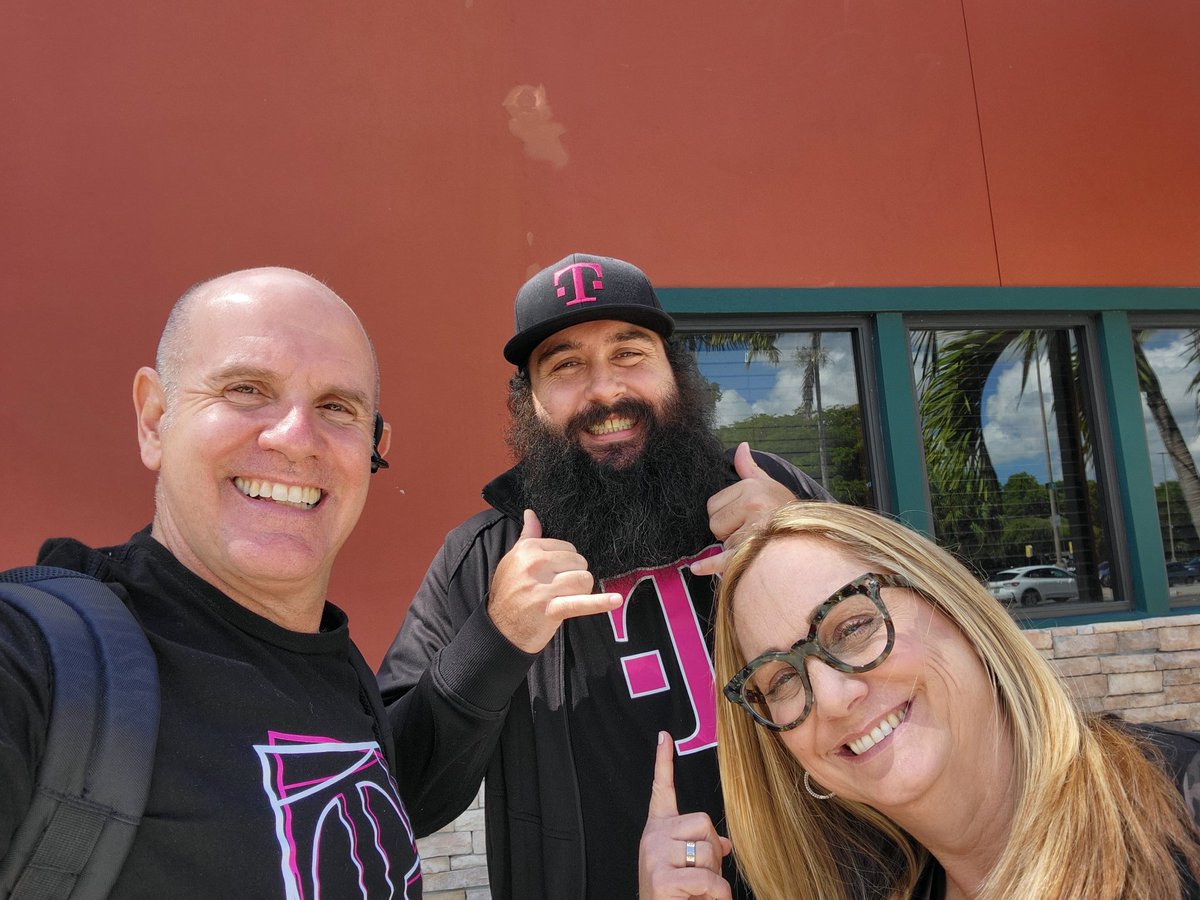 GGuerra305's tweet photo. Early morning P360 Workshop with Arch Telecom South FL! TM @LksMagenta joined as well to helLevelup on P360. This team is on 🔥 and excited to share all the benefits that P360 offers!  @Arch_Telecom @SteveArchFL @pattyc101 @ARod_013 @OmarDKhan2 @WeWontStopJoe #P360Better4everyone https://t.co/bk89LFpOrk