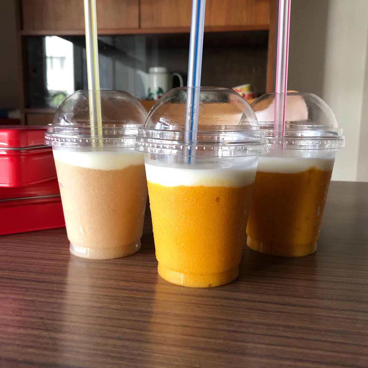 satokoonoe's tweet photo. おヒツの「かき氷・イン・ザ・ワールド!!」にも出てきましたグラニータ🍧

食感が滑らかで最高でした。桃にマンゴー、そしてヨーグルトソース

FM COCOLO Hitsville765 今日もよろしくお願いします

@765Hitsville #FmCoCoLo765 #おのえ765 

#アシッドラシーヌ 
#acidracines 
#グラニータ https://t.co/oTLoNjWZoo