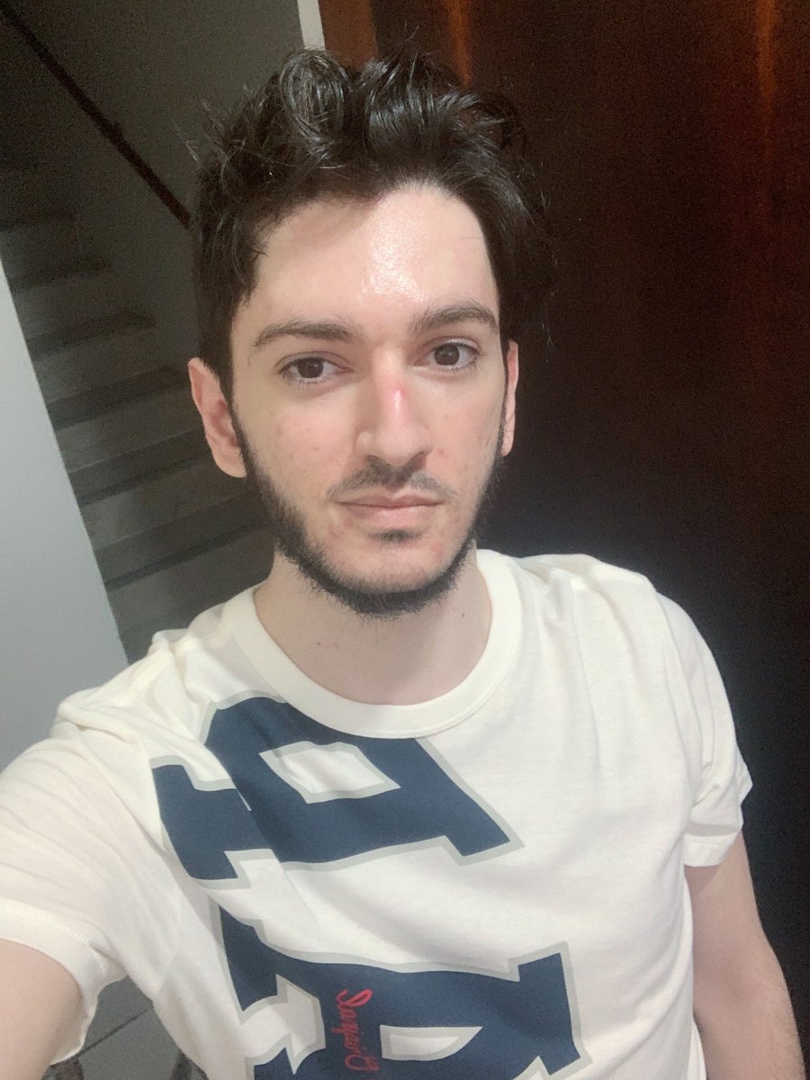 andreologico's tweet photo. prontinho pra marcar presença no show da @SandyLeah logo mais ❤️

até uma espinha resolveu aparecer no meu nariz pra me acompanhar kkkk https://t.co/daEbpm5miU