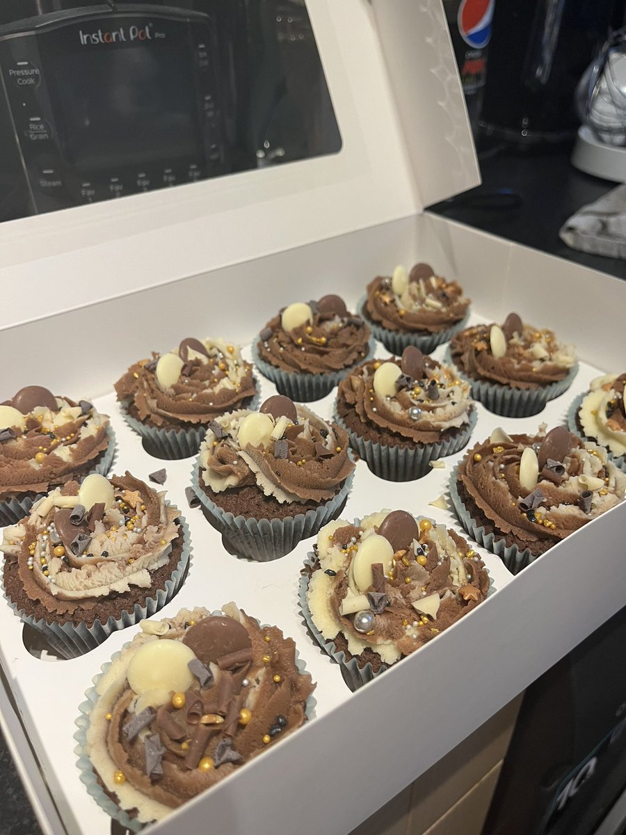 Double chocolate cupcakes, all ready for cake Friday in the level 4 gym! <a href="/PhysioNbt/">North Bristol NHS Trust Physiotherapy</a> #Physiotherapy #PhysiotherapistsLoveCake #CakeFriday #AHP