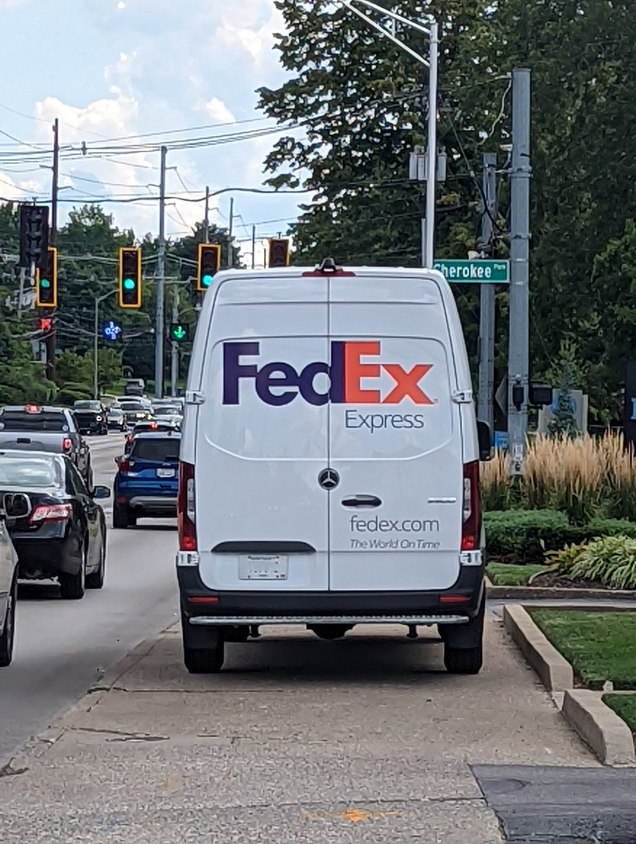 DavidHensonUKY's tweet photo. @FedEx this keeps happening, these are on three different days. And I really imagine this is not the only place this happens. Can you please emphasize driving and parking safely. https://t.co/kqflgO8HBg