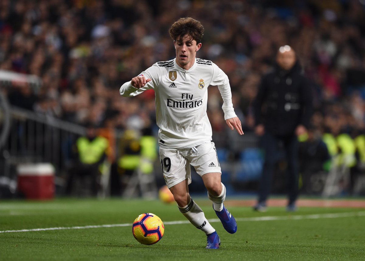 FabrizioRomano's tweet photo. Documents almost ready between Nottingham Forest and Wolves to complete Gibbs-White deal. £35m easy add-ons included, plus more variables depending on player/team performances. 🚨🌳 #NFFC

Been told there’s nothing advanced for Álvaro Odriozola as things stand. https://t.co/TxKRLeQLIb