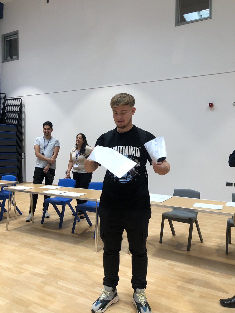 THSSixth's tweet photo. We couldn’t be more proud of our first cohort of Sixth Form students and their A Level results. They have worked so hard and demonstrated huge determination and resilience. Well done. #Classof2022 #AlevelResultsDay2022 https://t.co/f8o5POOApy