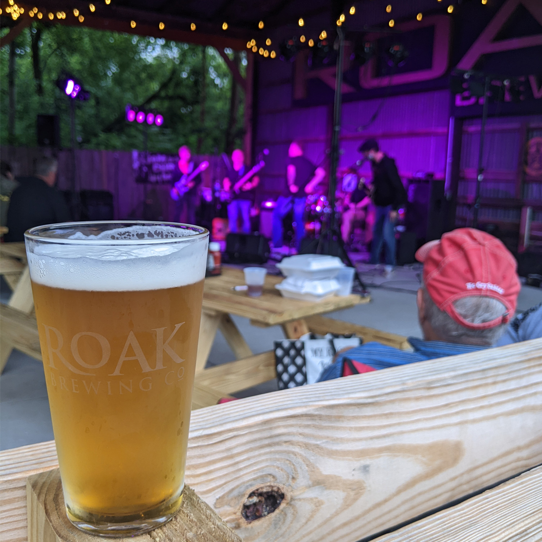 Stop and smell the beer. Then drink it. #craftbeerlife #beer #drinklocal #roakon #roakbrewing #beerlover #puremichigan #Marshall #BeerGarten