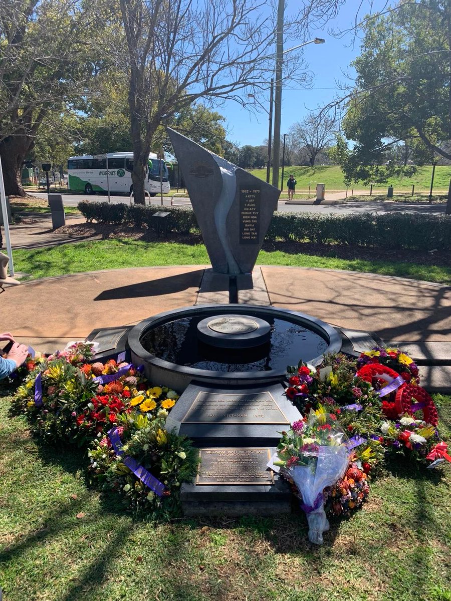 MorganJBurley's tweet photo. Fifty-six years ago, a #Toowoomba soldier ran into heavy fire to save his fellow diggers in a battle that would become Australia's deadliest fight in the #VietnamWar.
Read his story here👉https://t.co/MHzesxZ7EV
#VietnamVeteransDay @the_chronicle_  @toowoombaregion @DefenceAust https://t.co/dF0wz20uzs