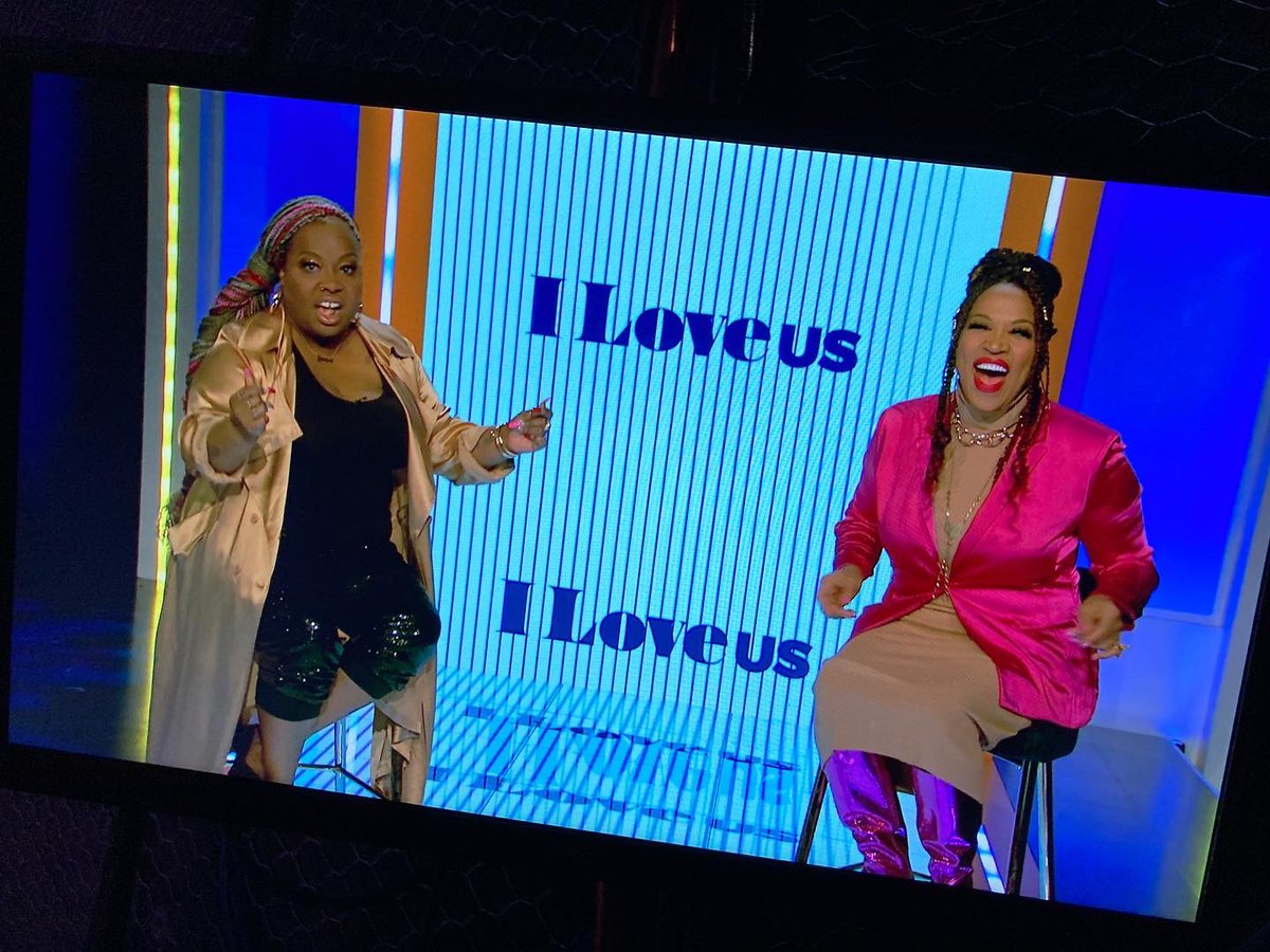 Jackiefabulous's tweet photo. I shot a TV show with my friend @kymwhitley that was supposed to be a full series last summer that didn’t happen at least not with me lol. Keep going. #Don’tStop #PartOfTheJourney #IShould’veKeptThisOutfit https://t.co/JhcWX4EKgT