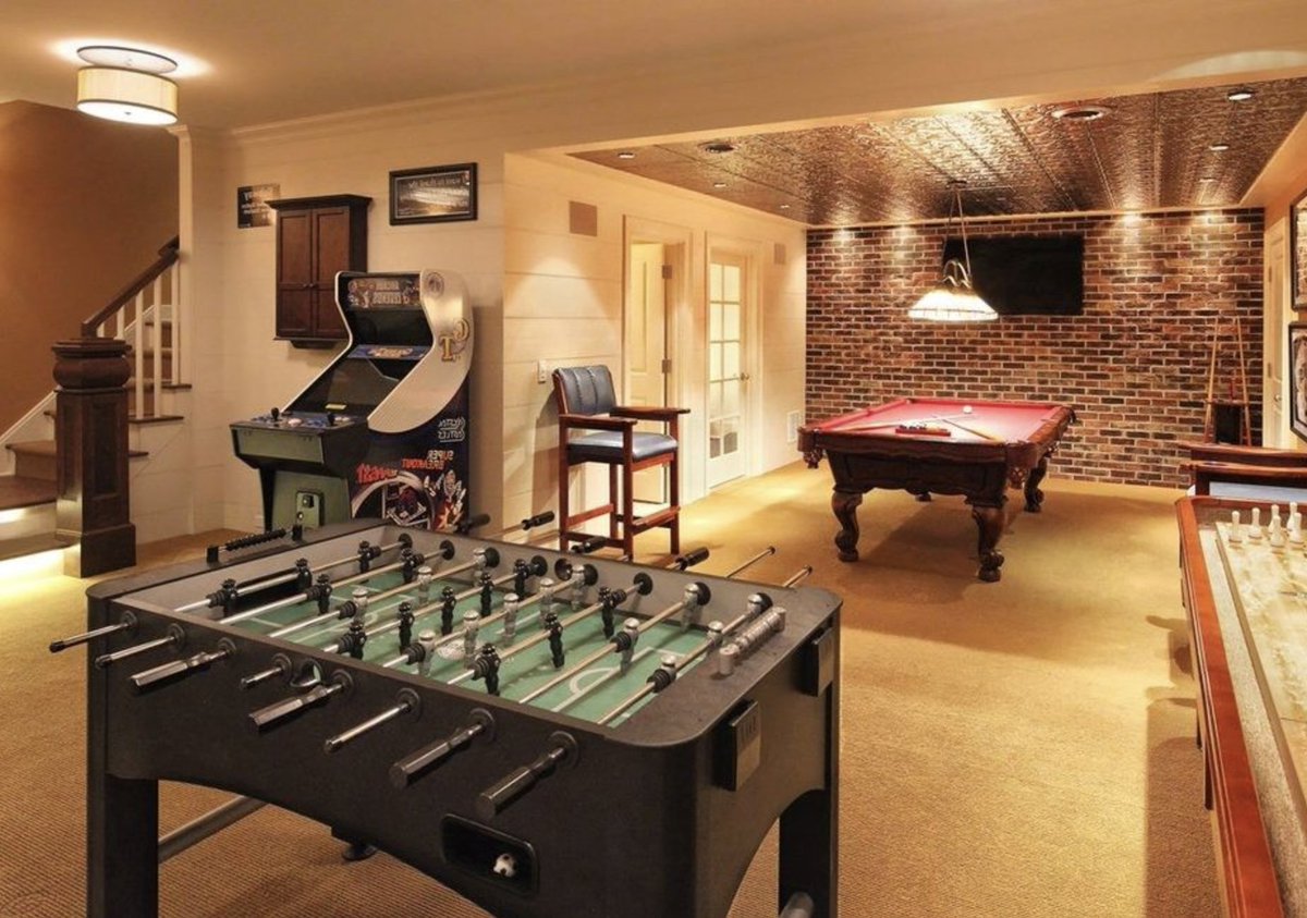 PenguinBasement's tweet photo. Inspiration of the day: Warmly lit basement game room!!
Build yours before the start of the colder season, and create your own entertainment, Penguin style ๐
.
.
Cr: Pinterest
.
.
#PenguinBasements #FinishedBasements #GameRoom #Foosball #Billiards https://t.co/LYW4XkgoUO