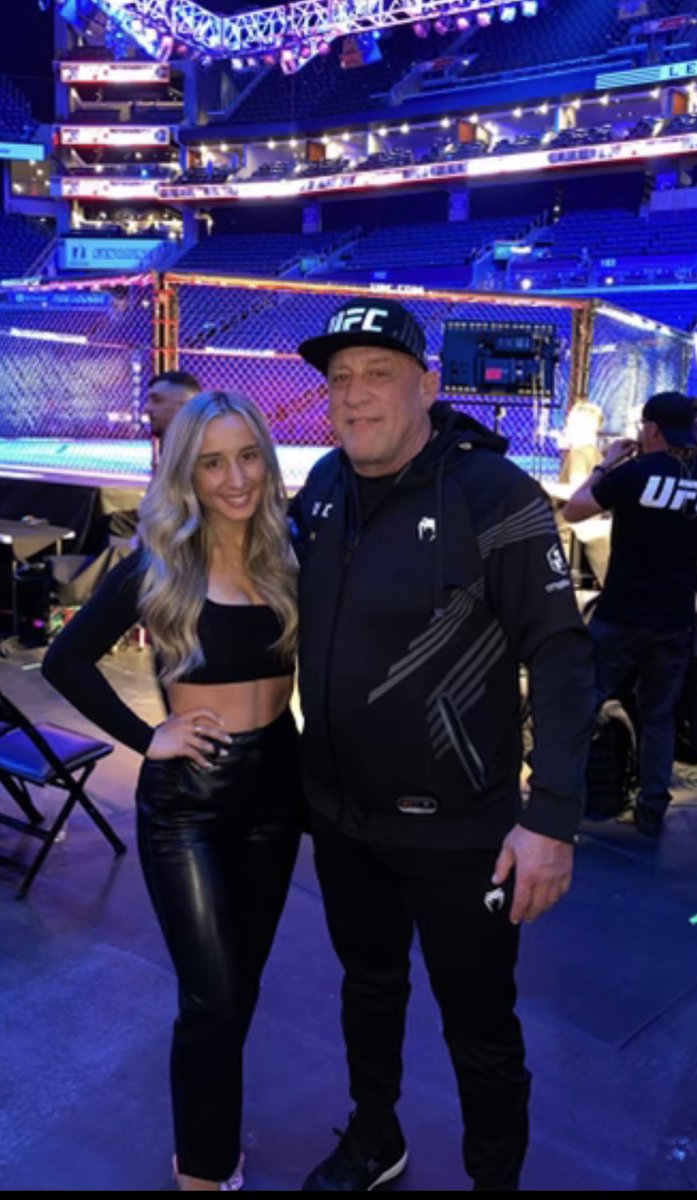 Happy Birthday Morgan Danielle Coleman.I love the Fact u can look at me and trust me now you are my motivation to stay sober 1 1/2 yrs now.If u are struggling get help. Life is amazing sober HammerHouse4Life 

#ufc #Ufctwitter #MMA #Rehabilitation #Addiction #Recovery #Wrestling