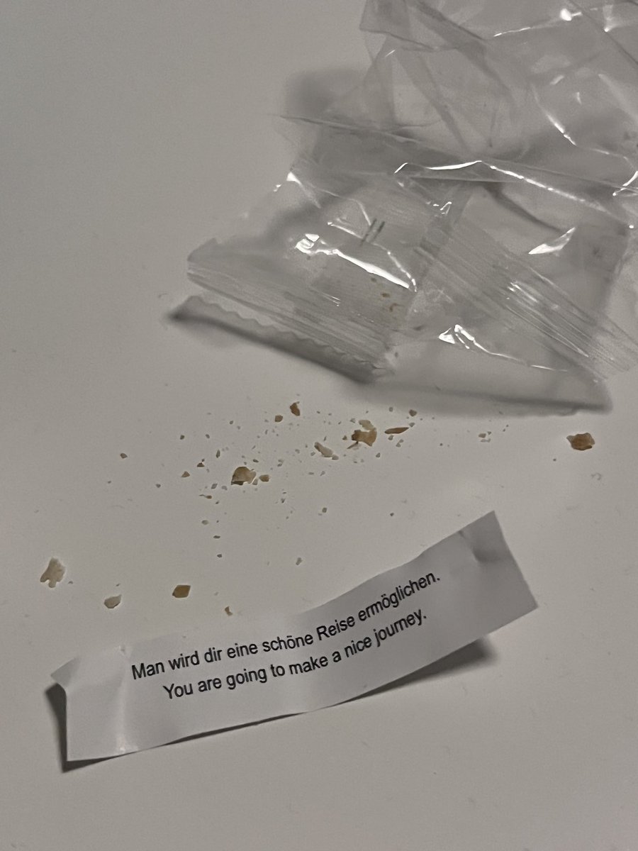 JmeboyPC's tweet photo. Decided to open a fortune cookie after my flight got cancelled two days in a row…
#trolled #fuckeasyjet https://t.co/KLbZwXa67f