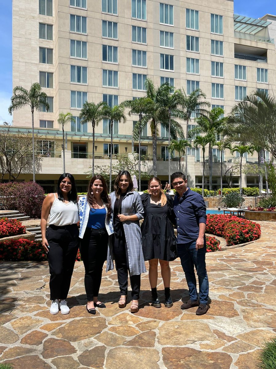 X_AlephEcu's tweet photo. Compartimos algunos momentos de las visitas que tuvimos a los clientes y agencias en Costa Rica 🇨🇷 #CostaRica #puravida  #TwitterCR #WeAreIMS #LoveTwitter 🦋 🌿🌱 https://t.co/KzVxOcXE8D