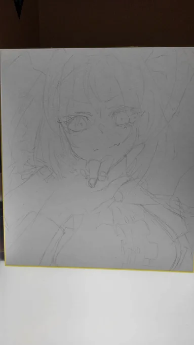 集中力維持のため同時進行してます。依頼のクロスオーバーなマックちゃんも進めてますのでもう少々お待ちを。土日連続UP目標で描いてます。色紙が一番難しい。 