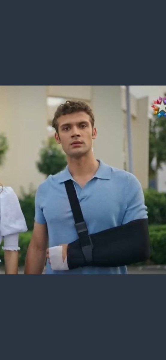 rideordiewithm's tweet photo. If this is from same day, when will be time jump? #DuyBeni #askugruna #EkKan https://t.co/PVuj5y9Iql